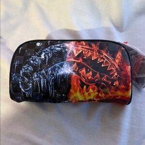 Sprayground small make up are men bag unisex